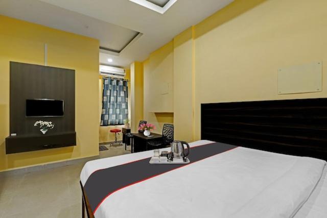 H K Residency Near Kalakshetra Hotel Гувахати Екстериор снимка