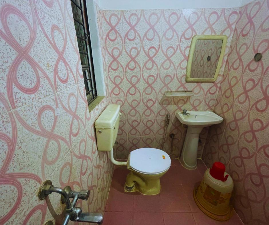 H K Residency Near Kalakshetra Hotel Гувахати Екстериор снимка